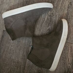 Womens grey Madden Girl Slip-On Shoes